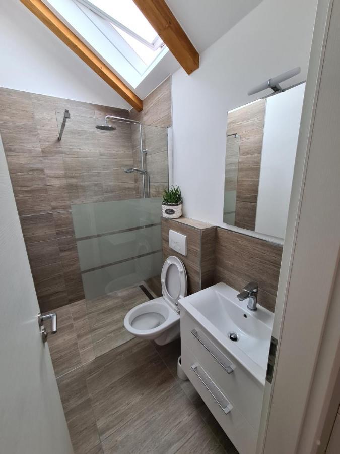 Apartman Bracera Primošten Eksteriør bilde
