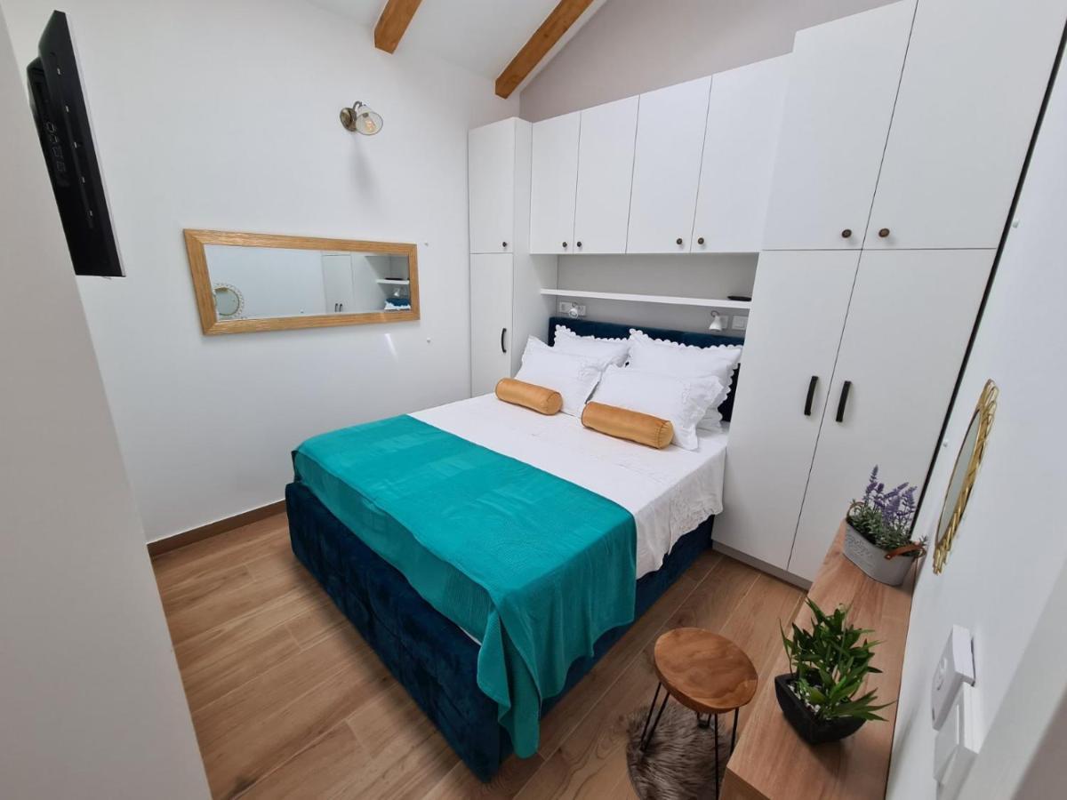 Apartman Bracera Primošten Eksteriør bilde